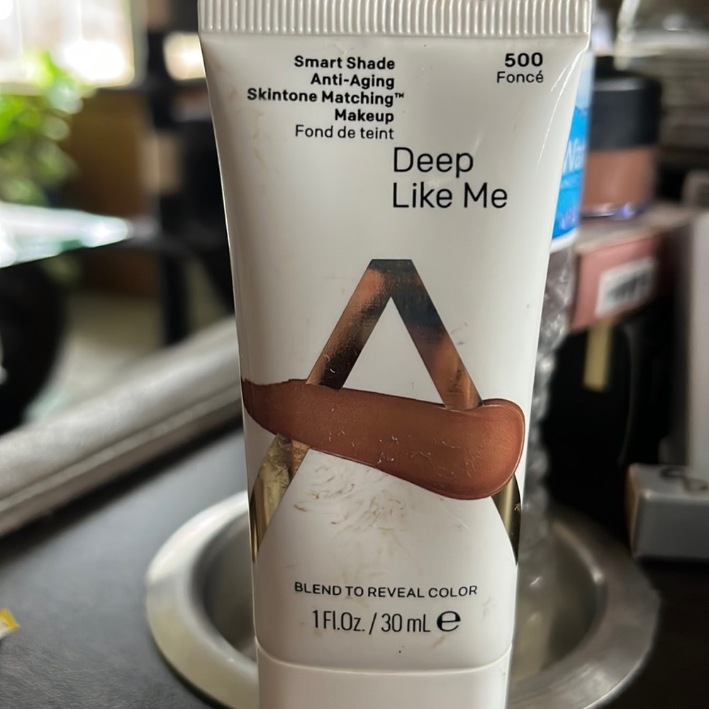 Almay deep like me foundation